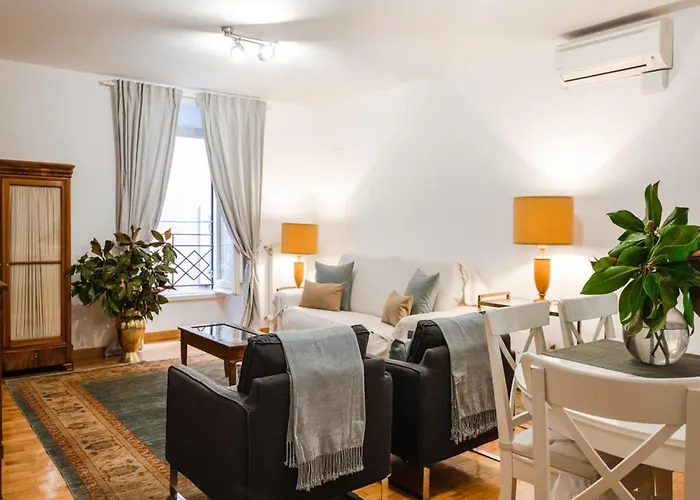 Modern Flat In Historic Center * Roma