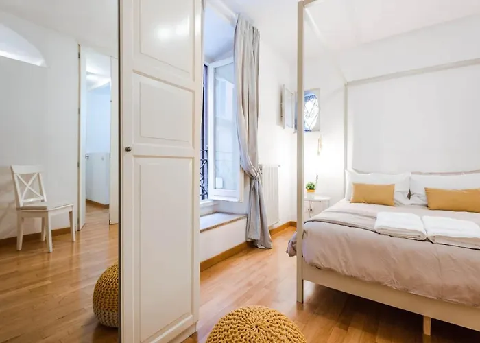 Modern Flat In Historic Center Apartamento
