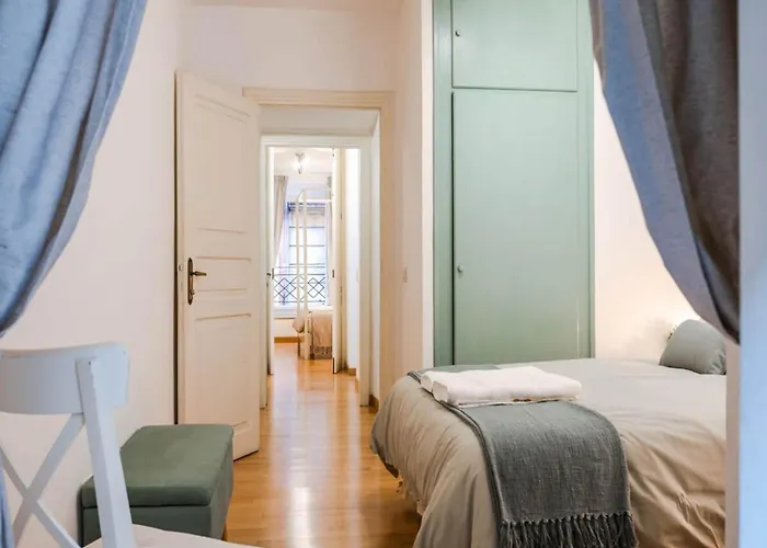 Modern Flat In Historic Center