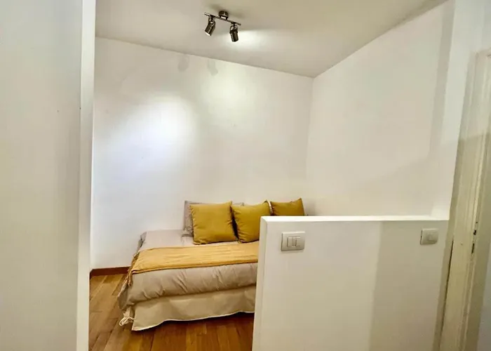 Modern Flat In Historic Center * Roma
